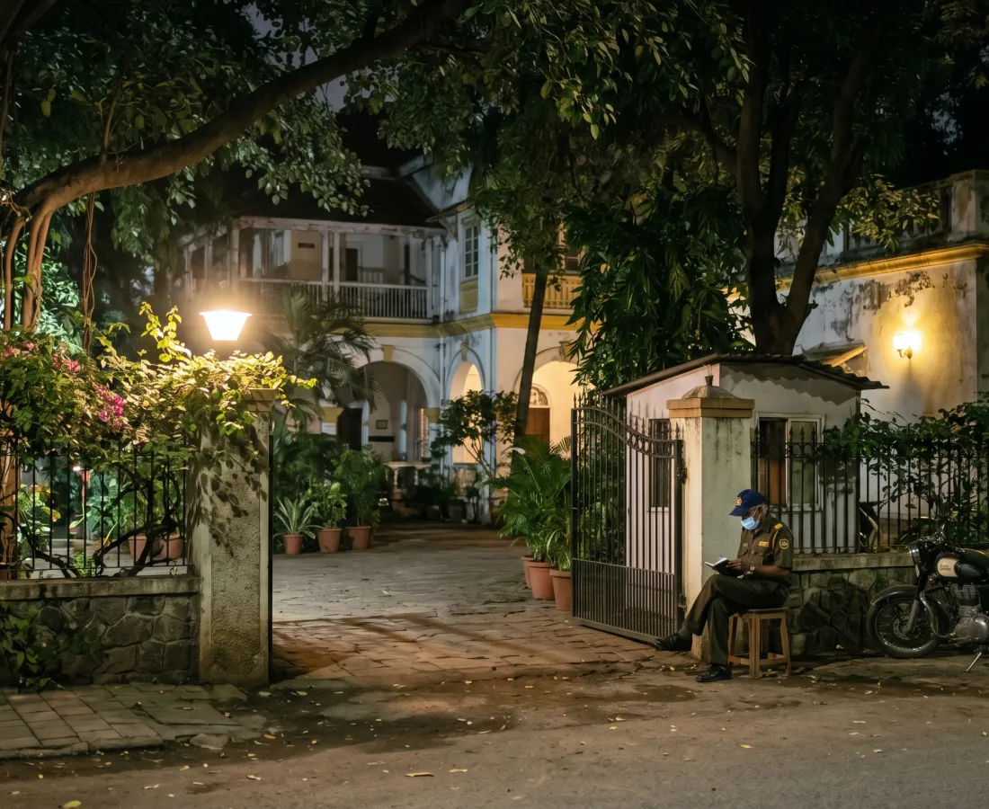 Bungalow Compound Spot – Koregaon Park